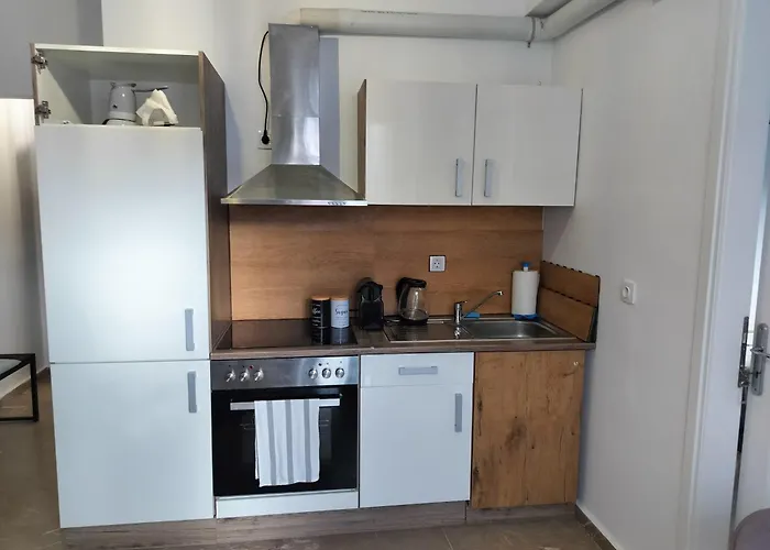 Cozy Central Flat In Pyrgos Near Olympia